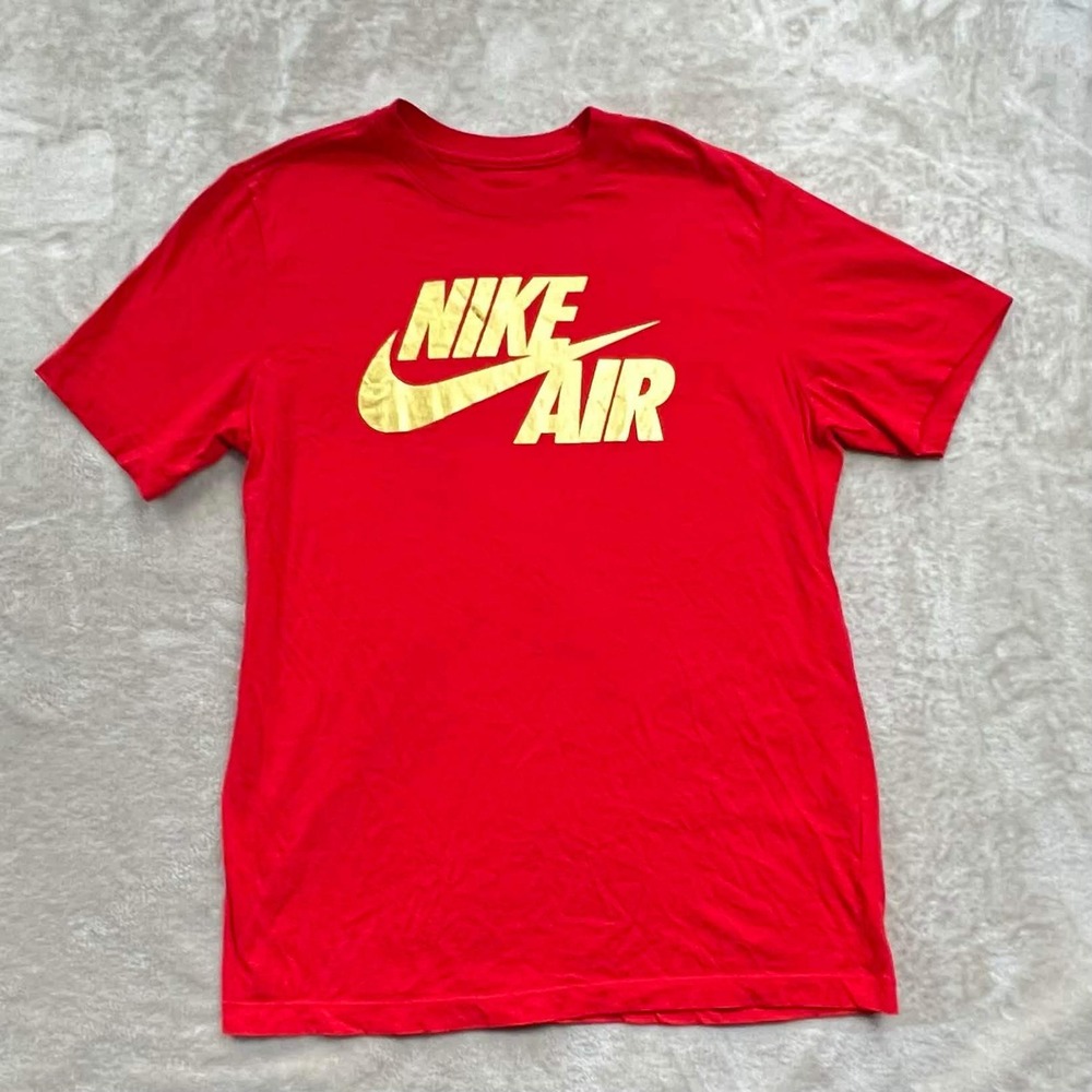 EUC Nike Air Mens Red Gold Foil Graphic T-Shirt Short Sleeve Crew Neck Cotton M